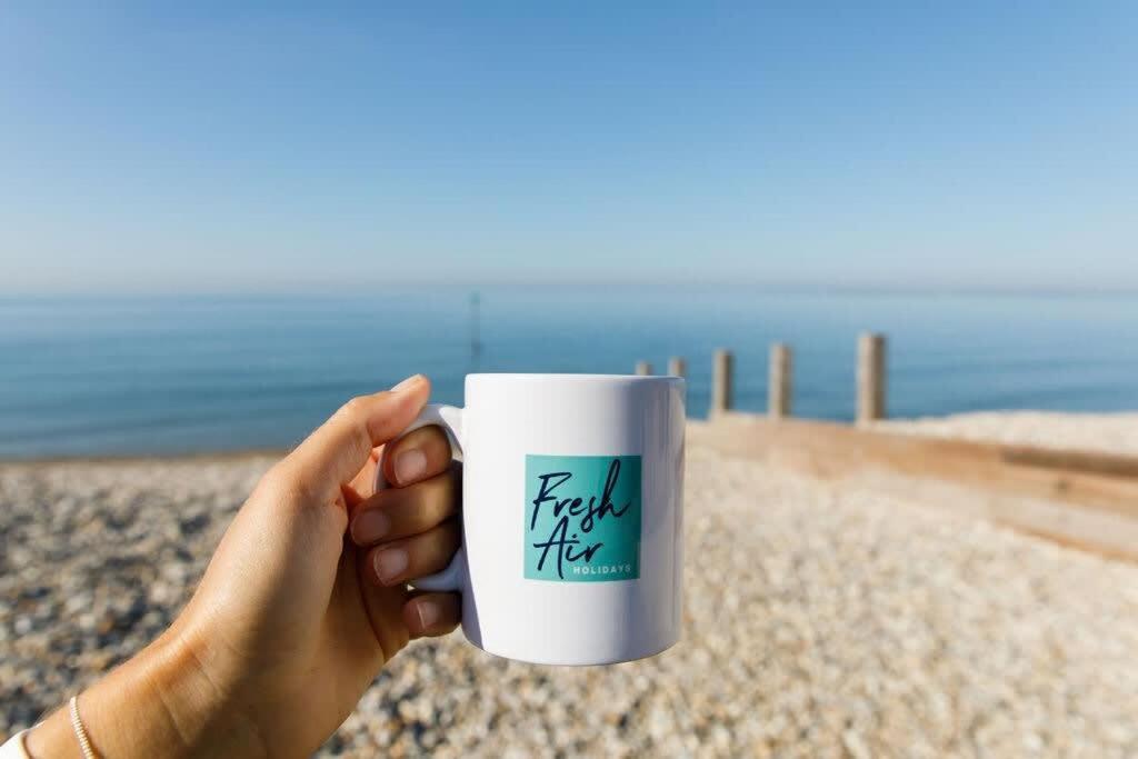 Panoramic Sea Views In Beachfront Apt W Balcony Bognor Regis Exterior foto