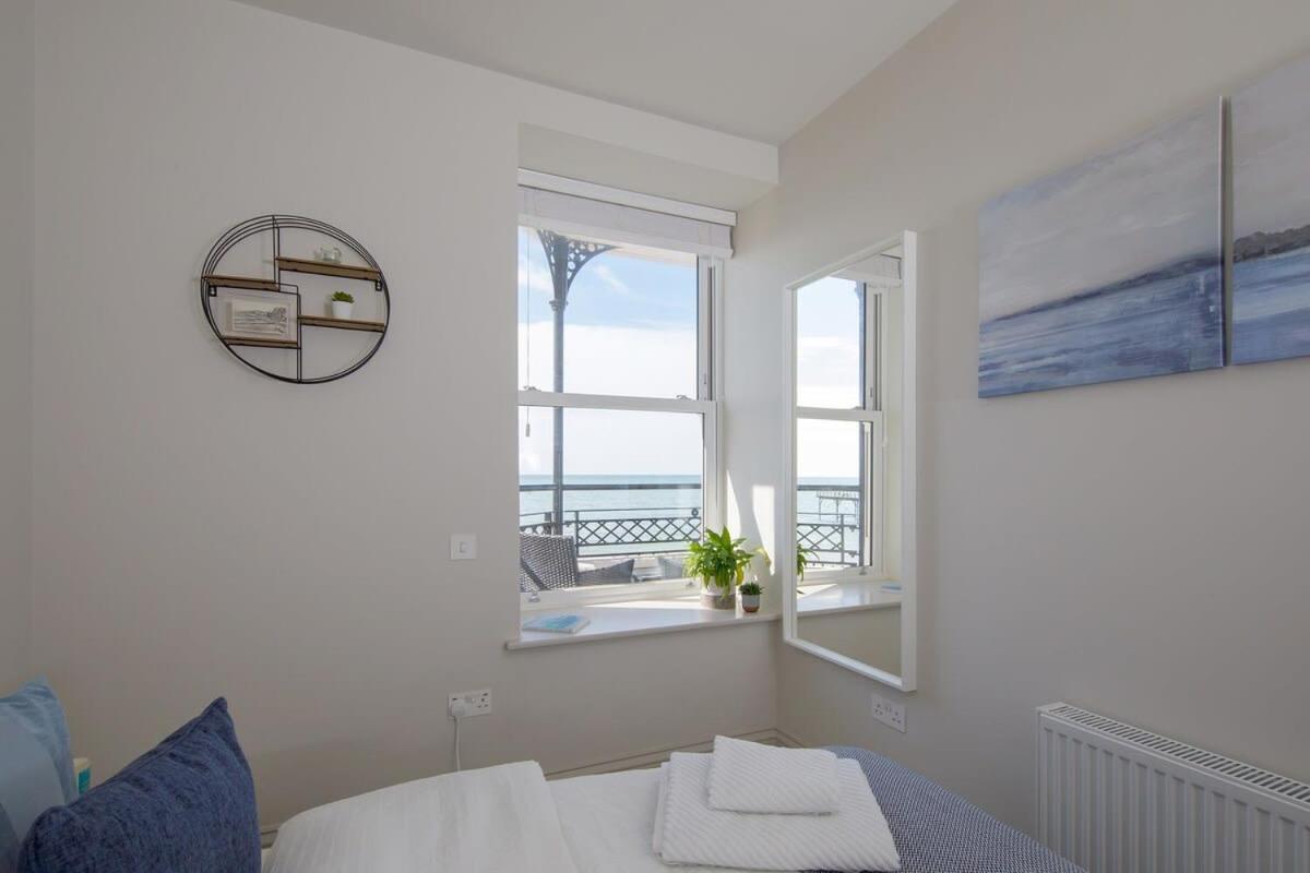 Panoramic Sea Views In Beachfront Apt W Balcony Bognor Regis Exterior foto